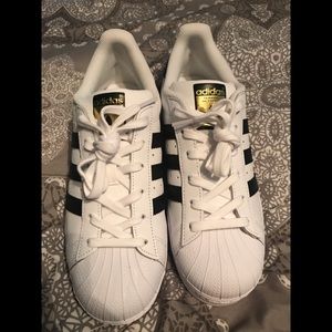 Adidas Superstar